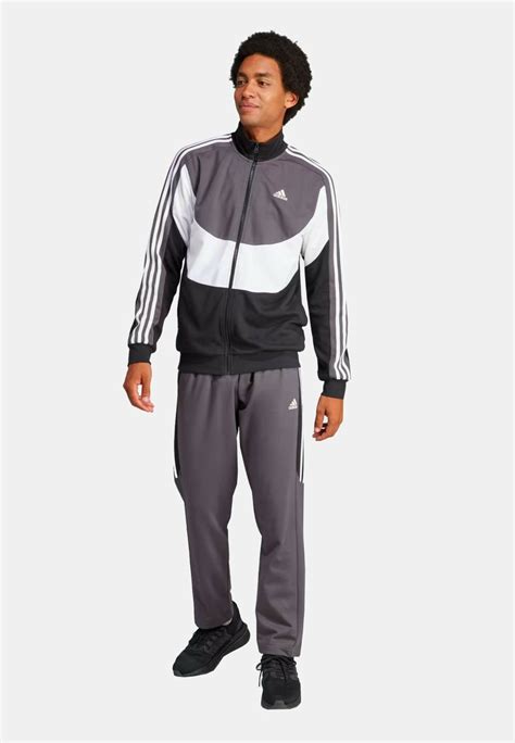 adidas performancetrainingspak grey blue maat|Adidas trainingspak.